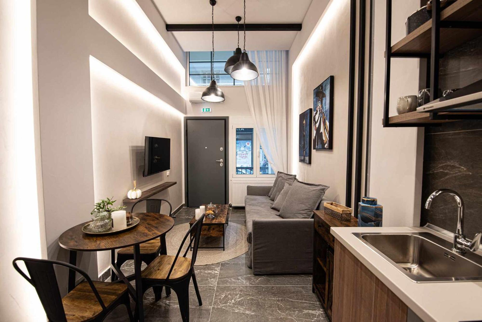 Namaste Lofts Near Seaside Apartment Tesalonika Bagian luar foto