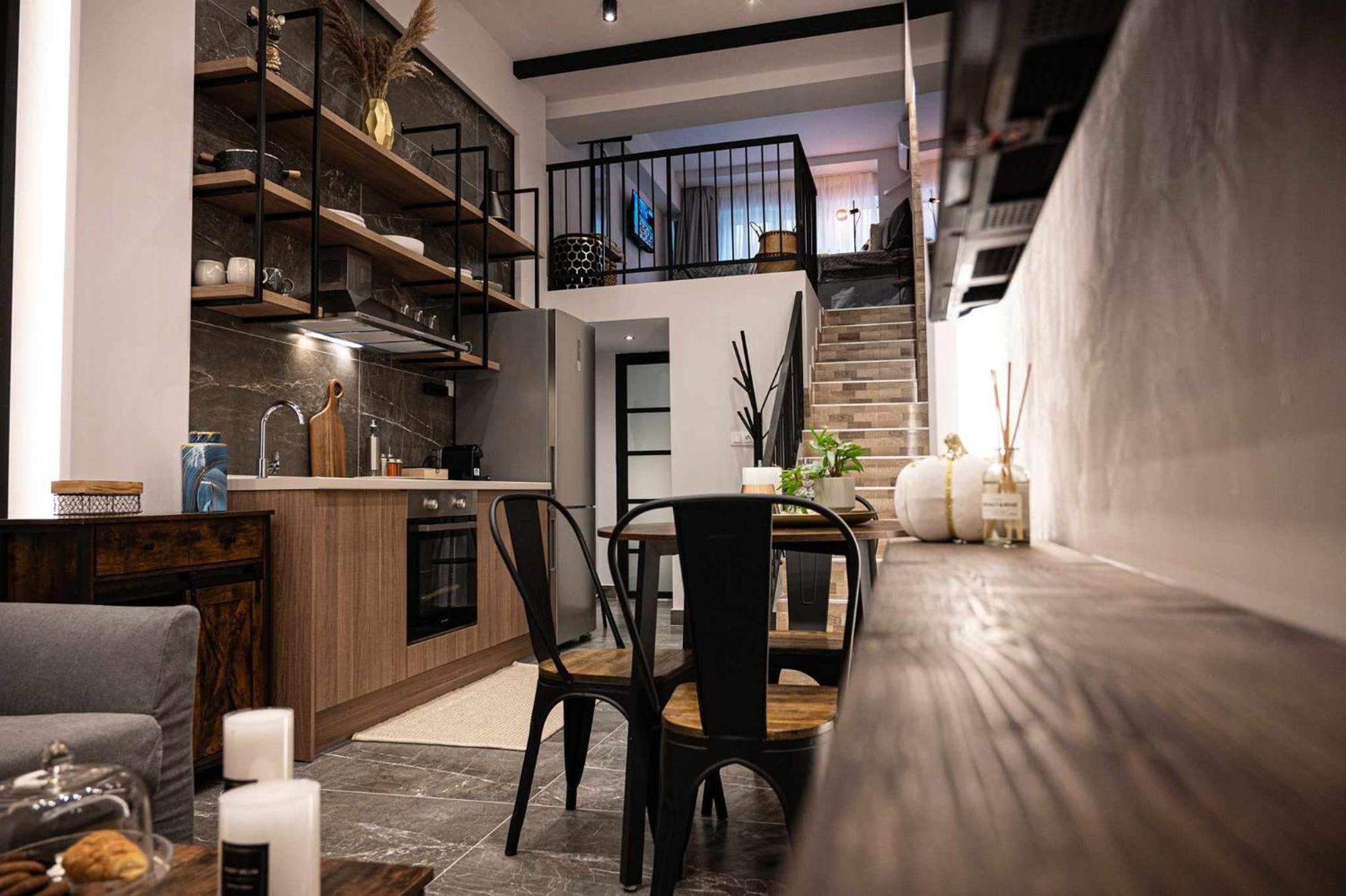 Namaste Lofts Near Seaside Apartment Tesalonika Bagian luar foto